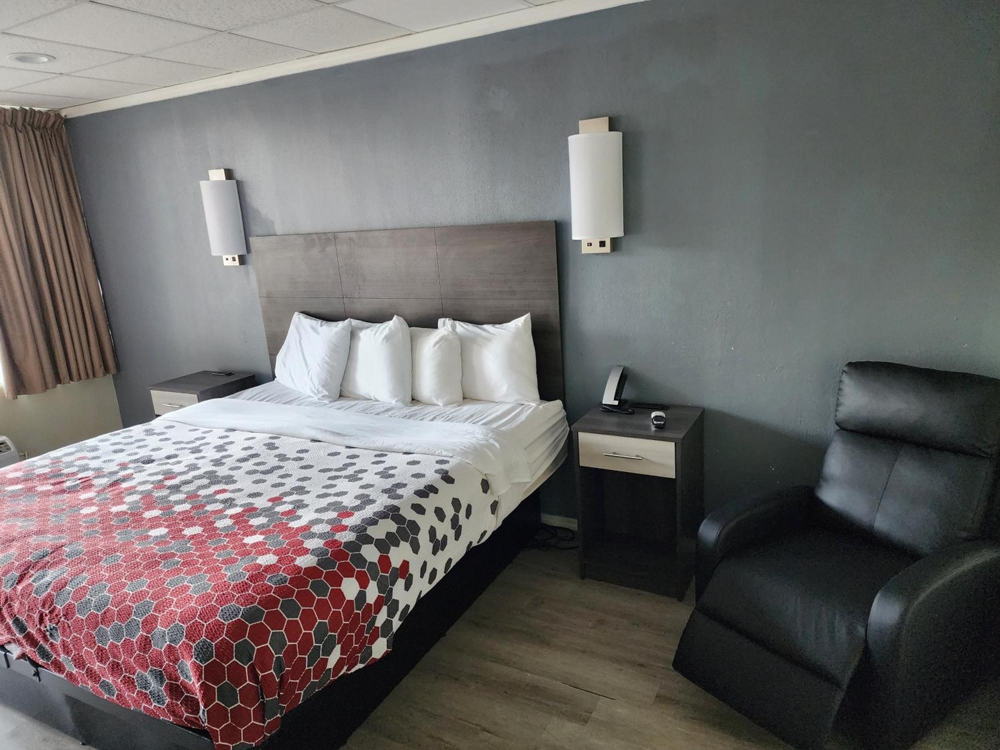 Econo Lodge Wytheville I-77 & I-81 Екстериор снимка